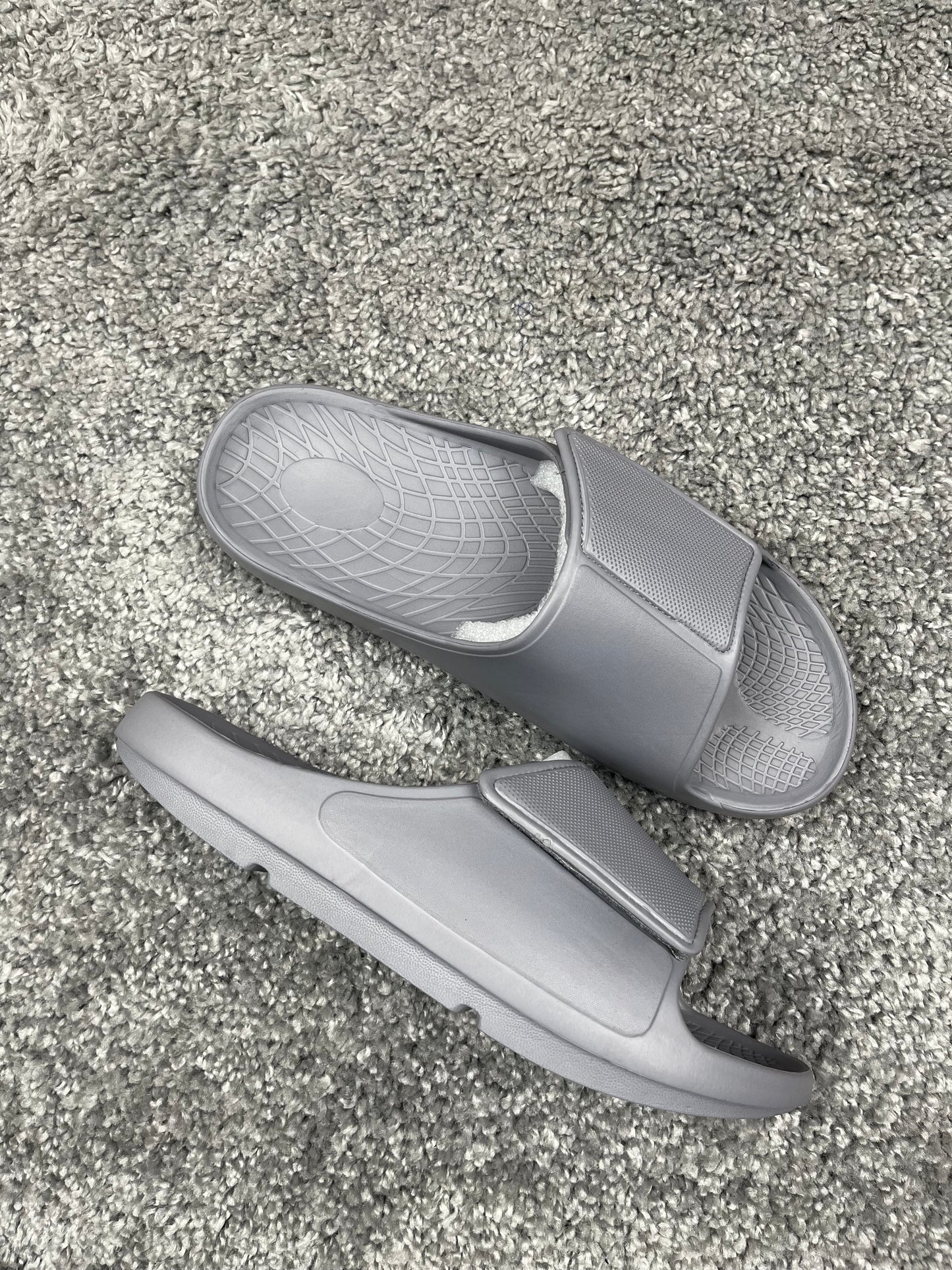 Orthopedic minimalist slider