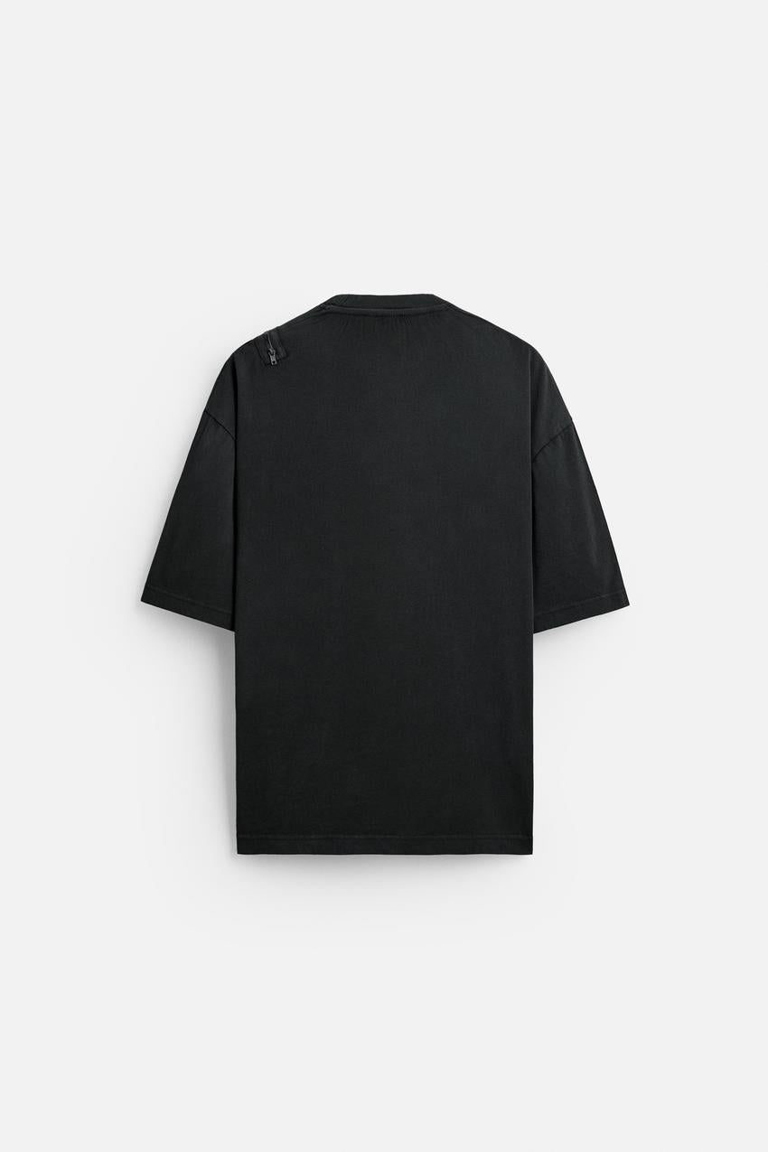ZARA T SHIRT WITH ZIP