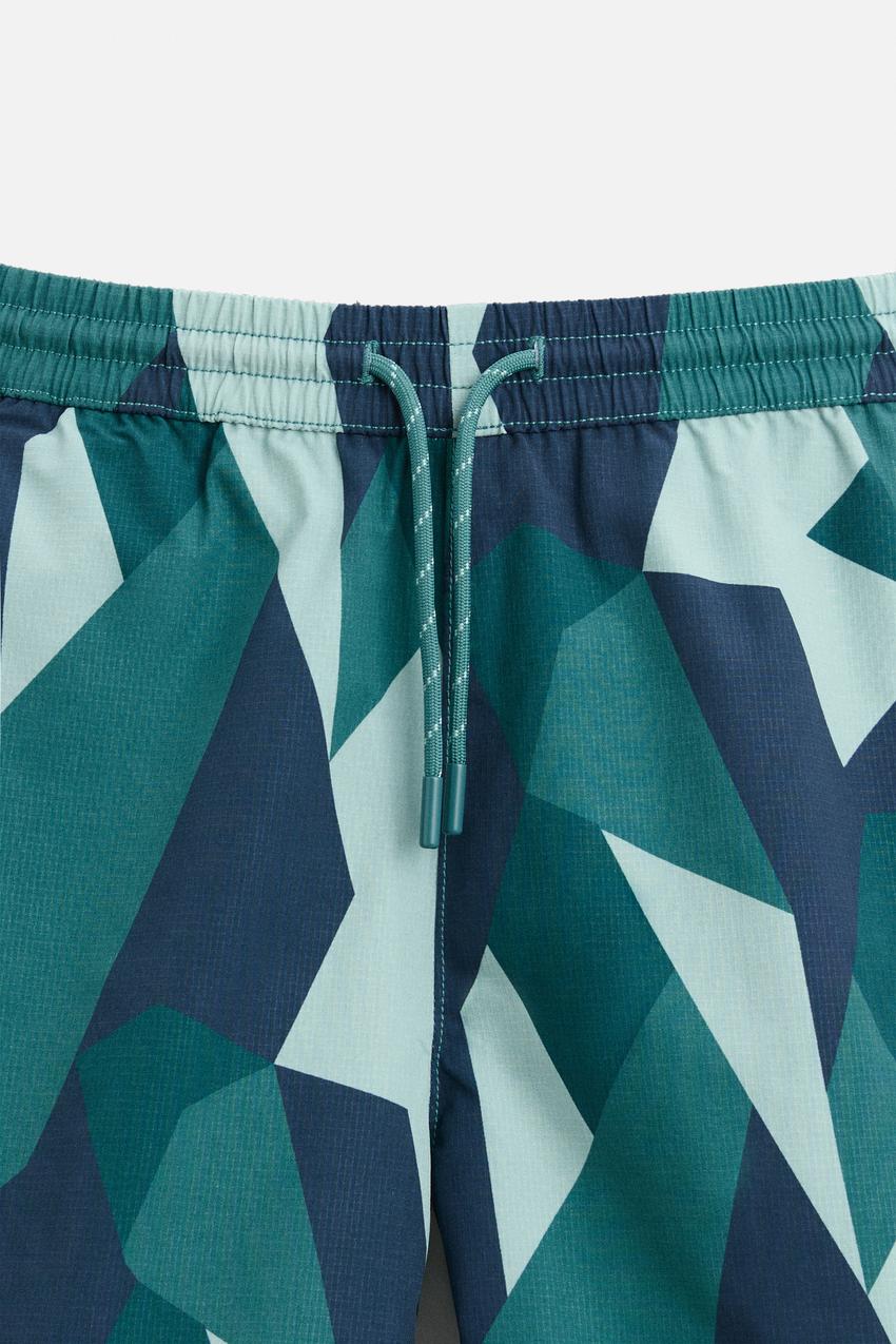 ZARA ABSTRACT PRINT SWIM SHORT IN DUCK GREEN