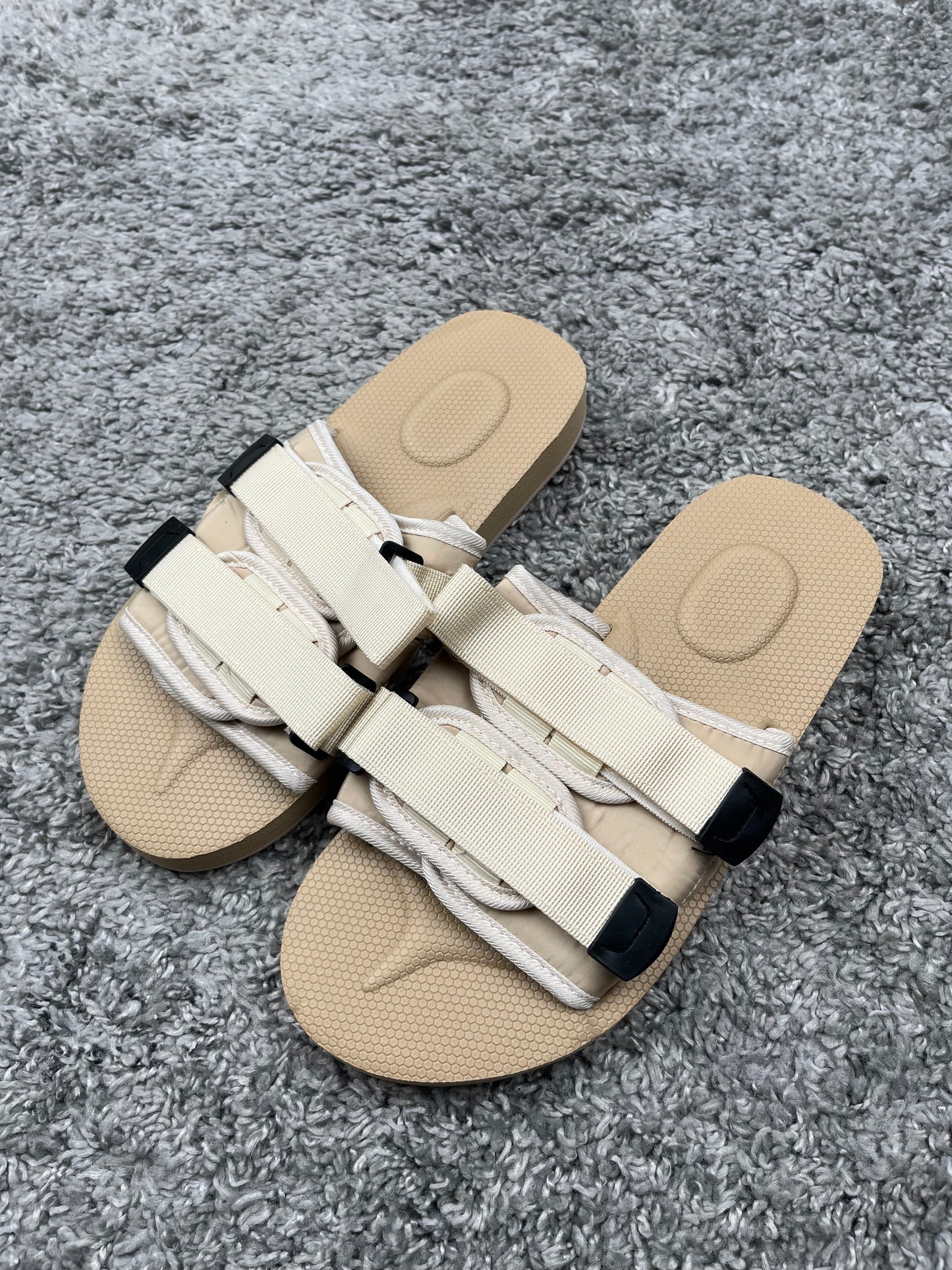 Premium tech slider