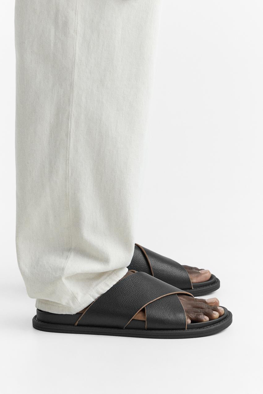 Zara Criss-cross leather sandal
