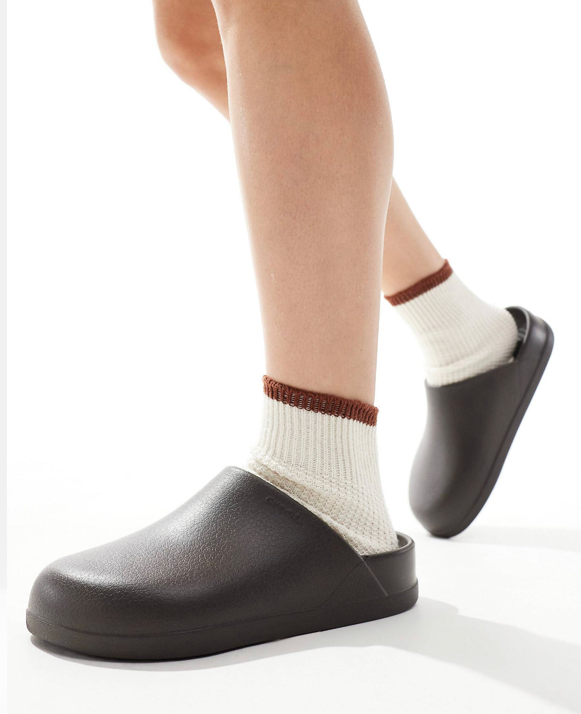 Dylan clogs crocs
