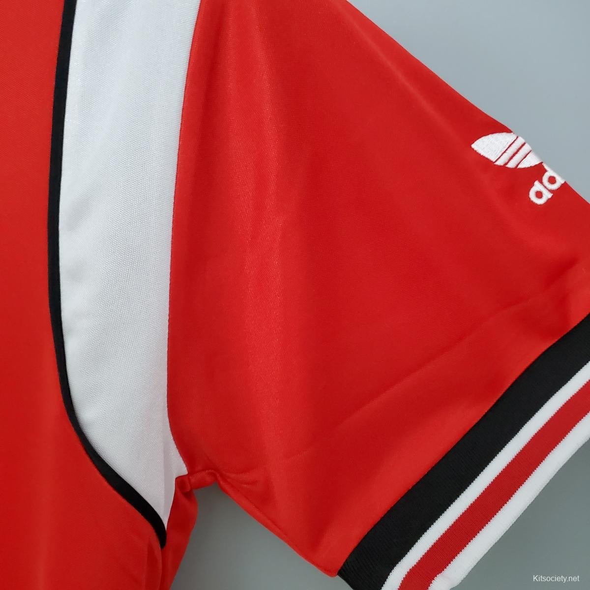 Manchester United 85/86 home Soccer retro Jersey