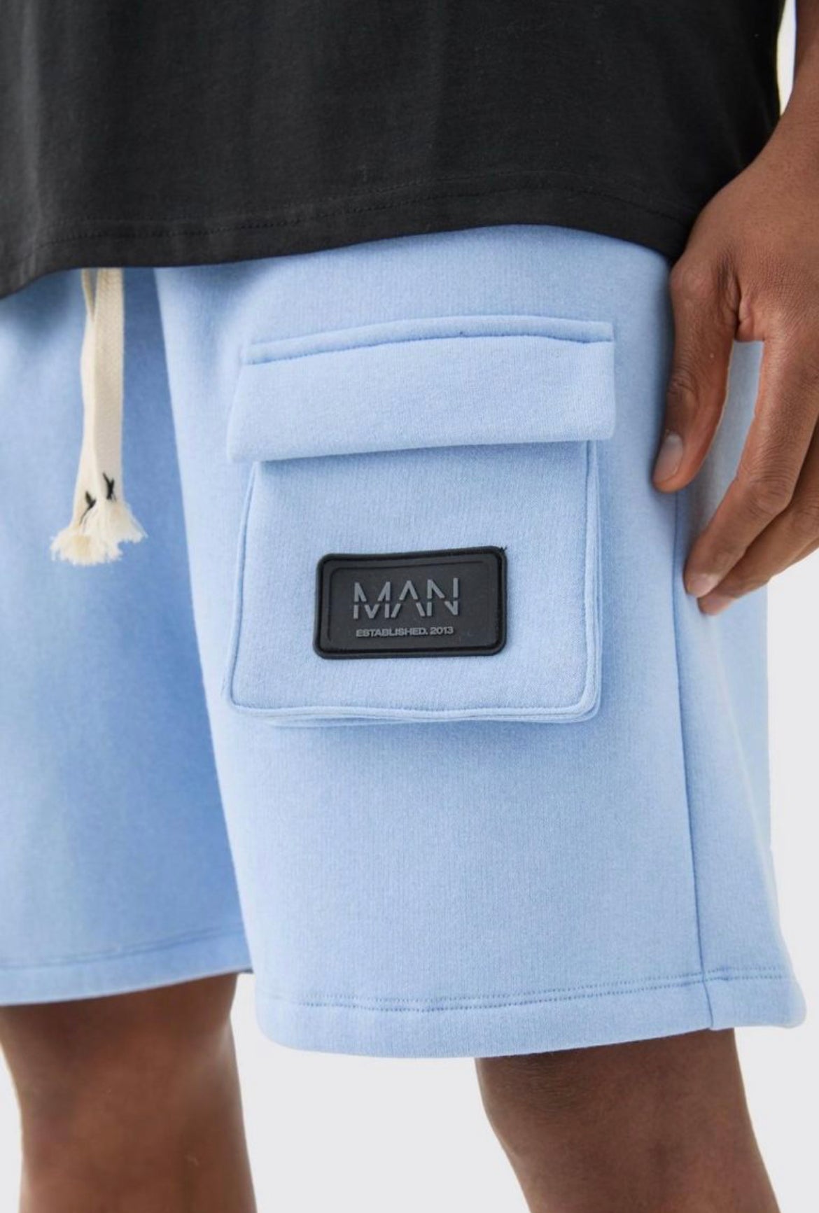Boohoo relaxed cargo tab short baby blue