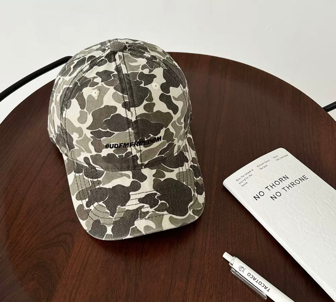 Udfm camo dad hat
