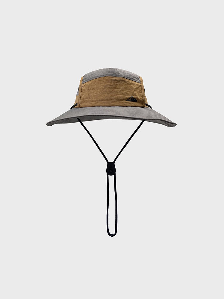 Hiking panel bucket hat