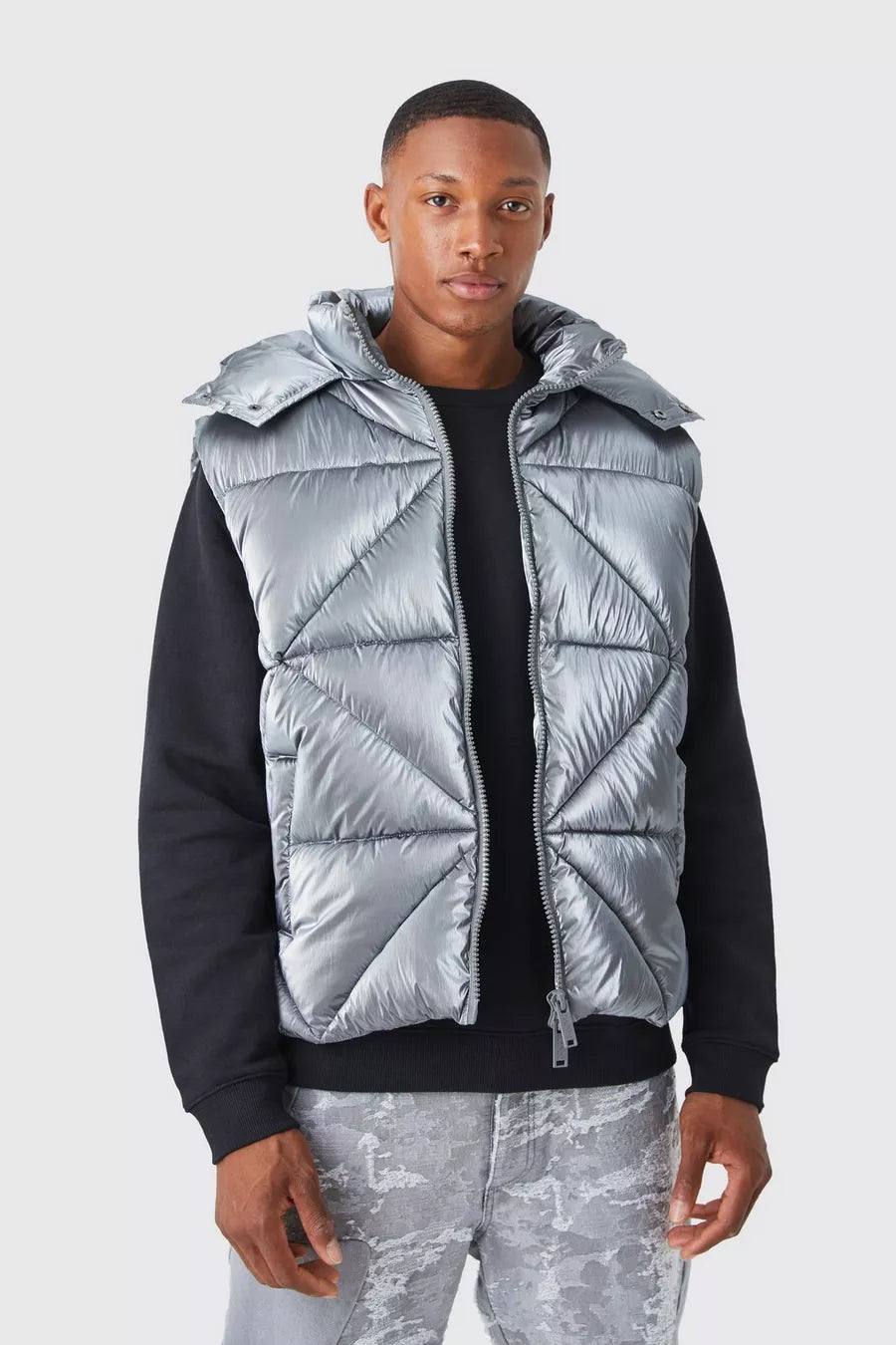 Boohoo metallic quilted gilet with hood pale blue