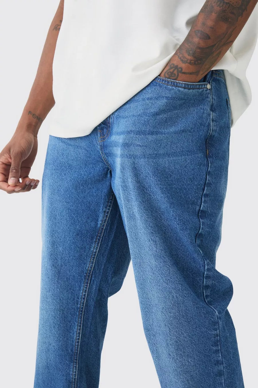 Boohoo STRAIGHT RIGID JEAN IN MID BLUE