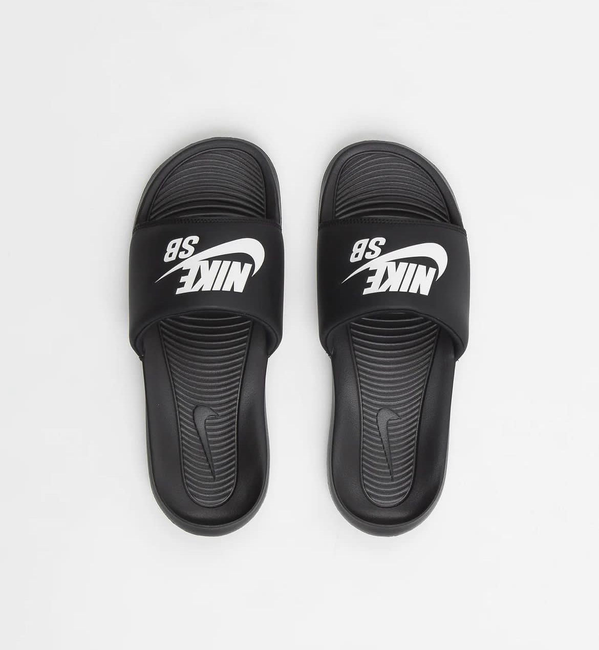Nike SB Victori One Slider