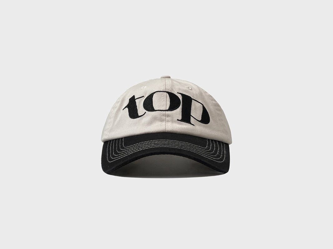 Top contrast stitching hat
Size: Small