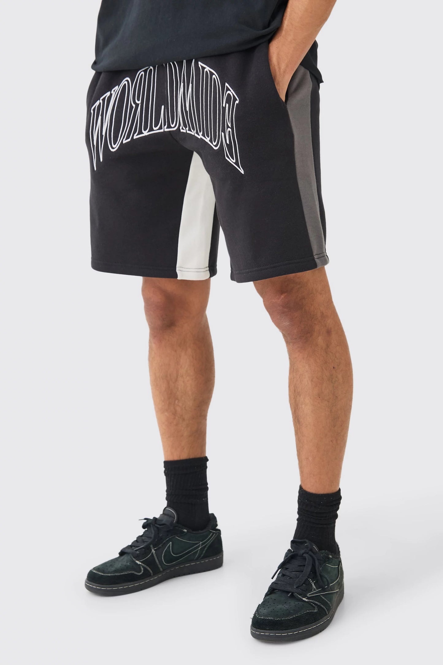 Boohoo contrast stitch gusset short
