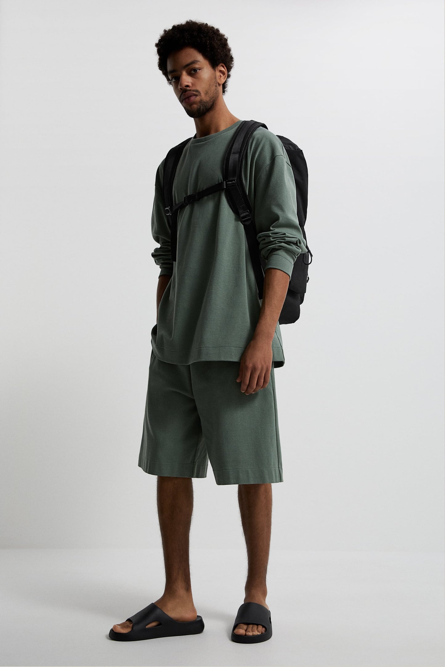 Zara jetfoam slider