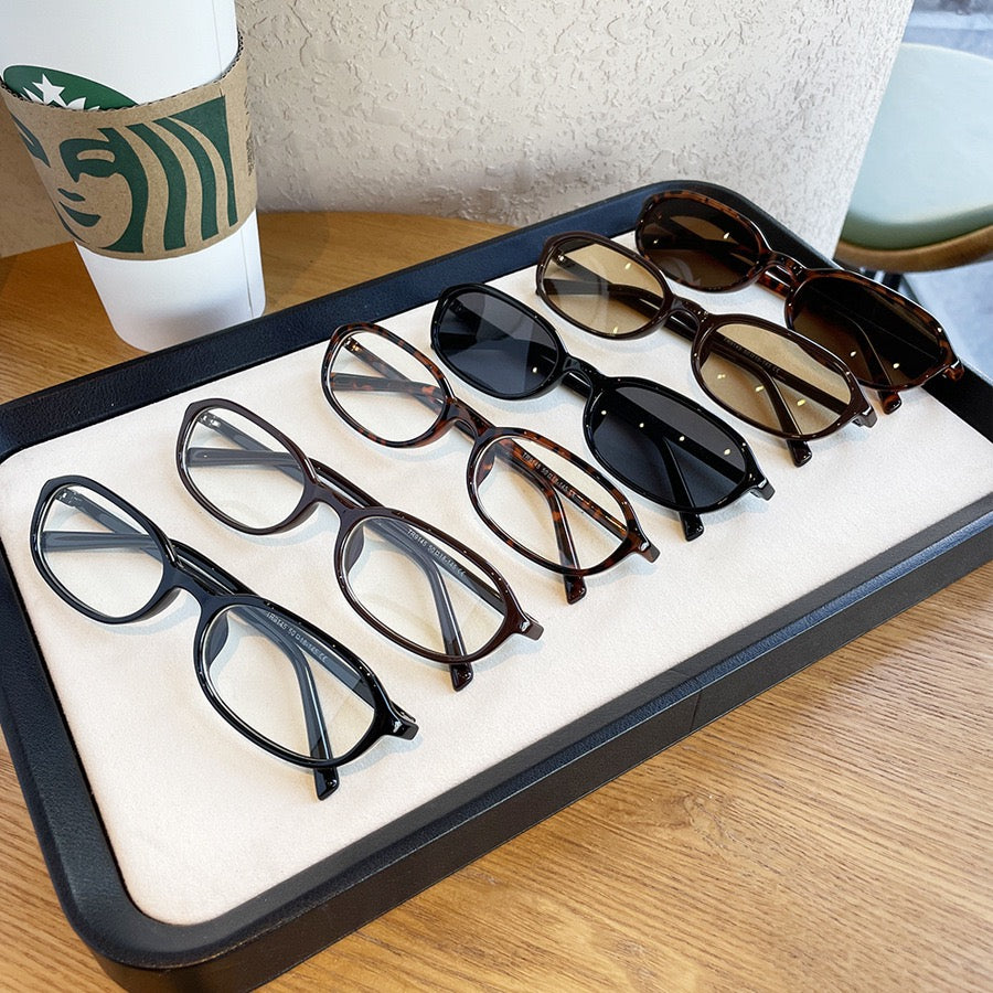 Oval acrylic glasses