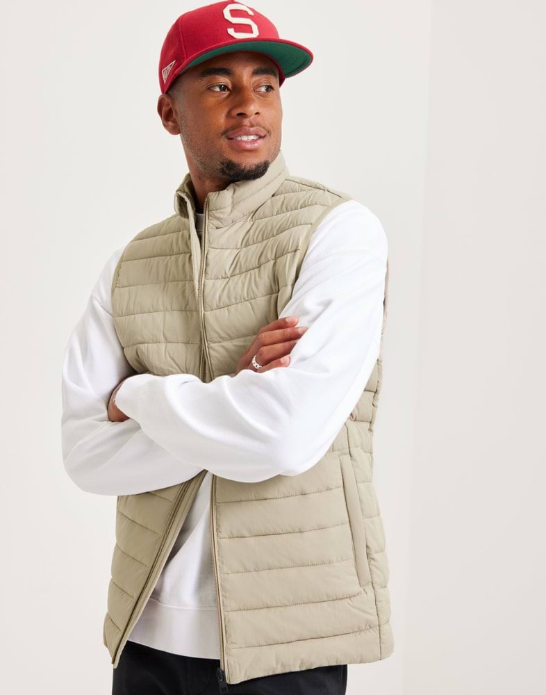 J&J sleeveless jacket