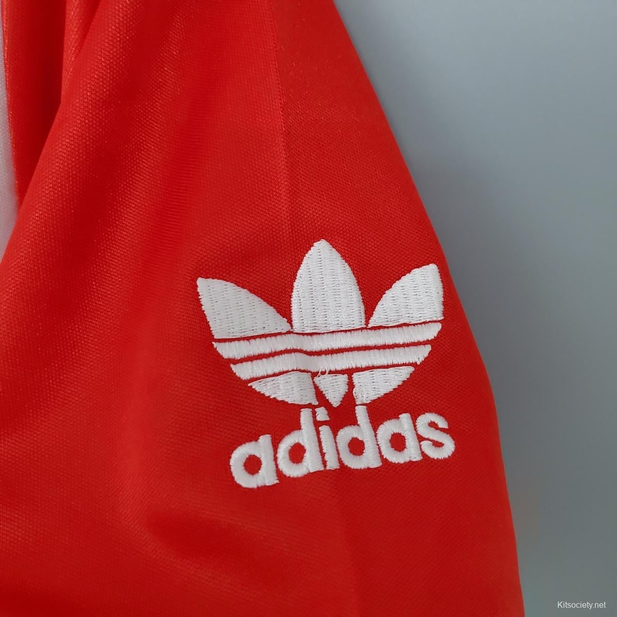 Manchester United 85/86 home Soccer retro Jersey