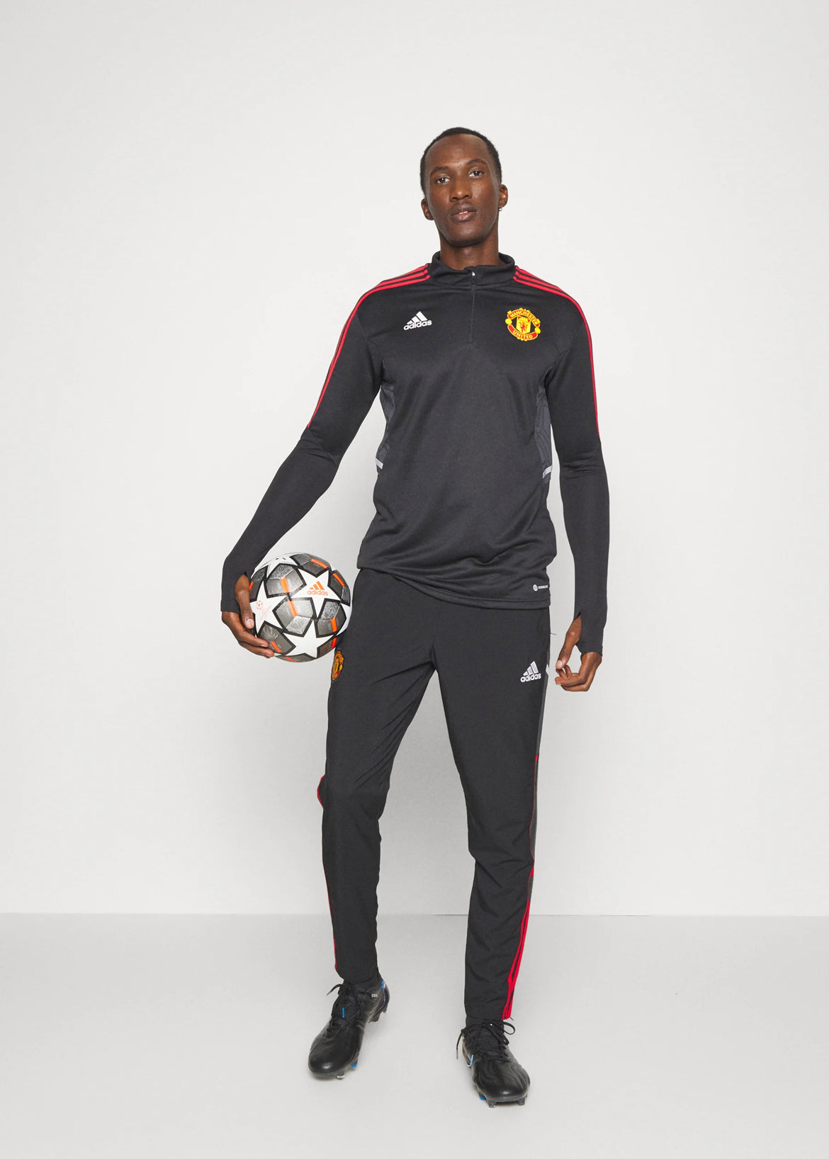 Manchester United training tracksuit 23/24