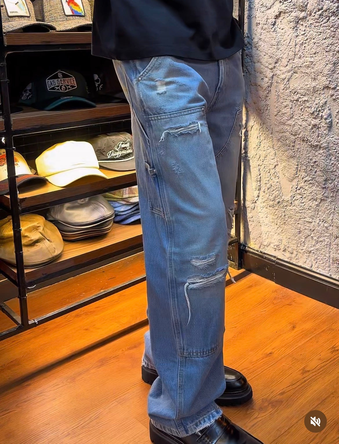 Zara distressed carpenter jean