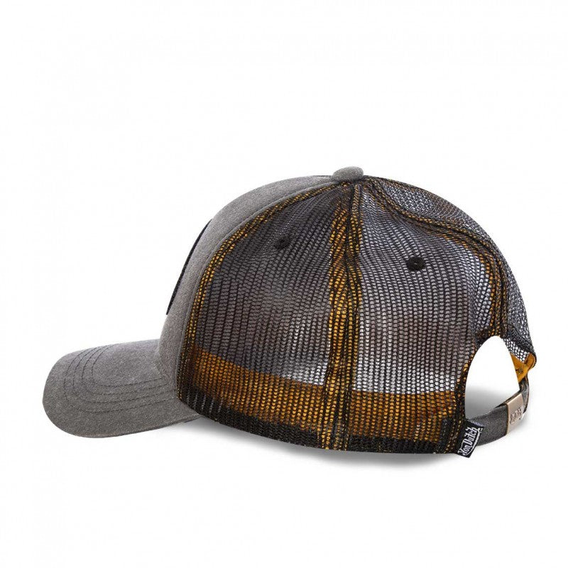 VonDutch VD Originals yellow stitch trucker
Size: Adjustable