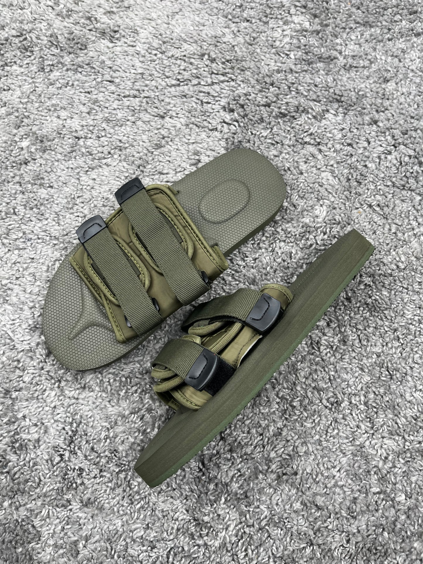Premium tech slider