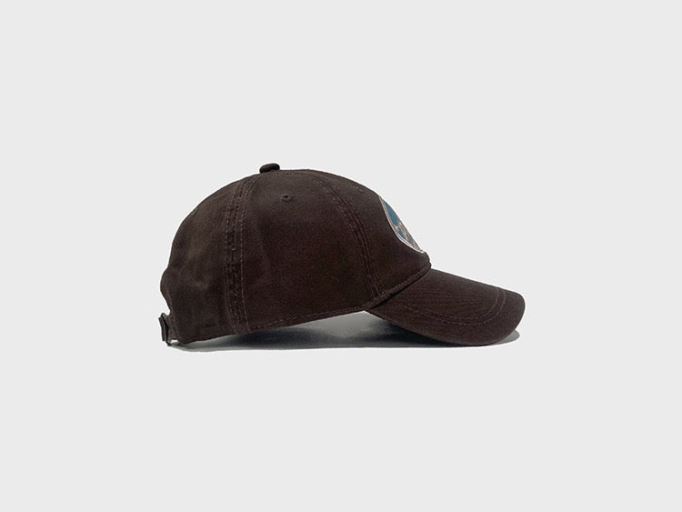 Dog person embroidered hat in brown
Size: Adjustable