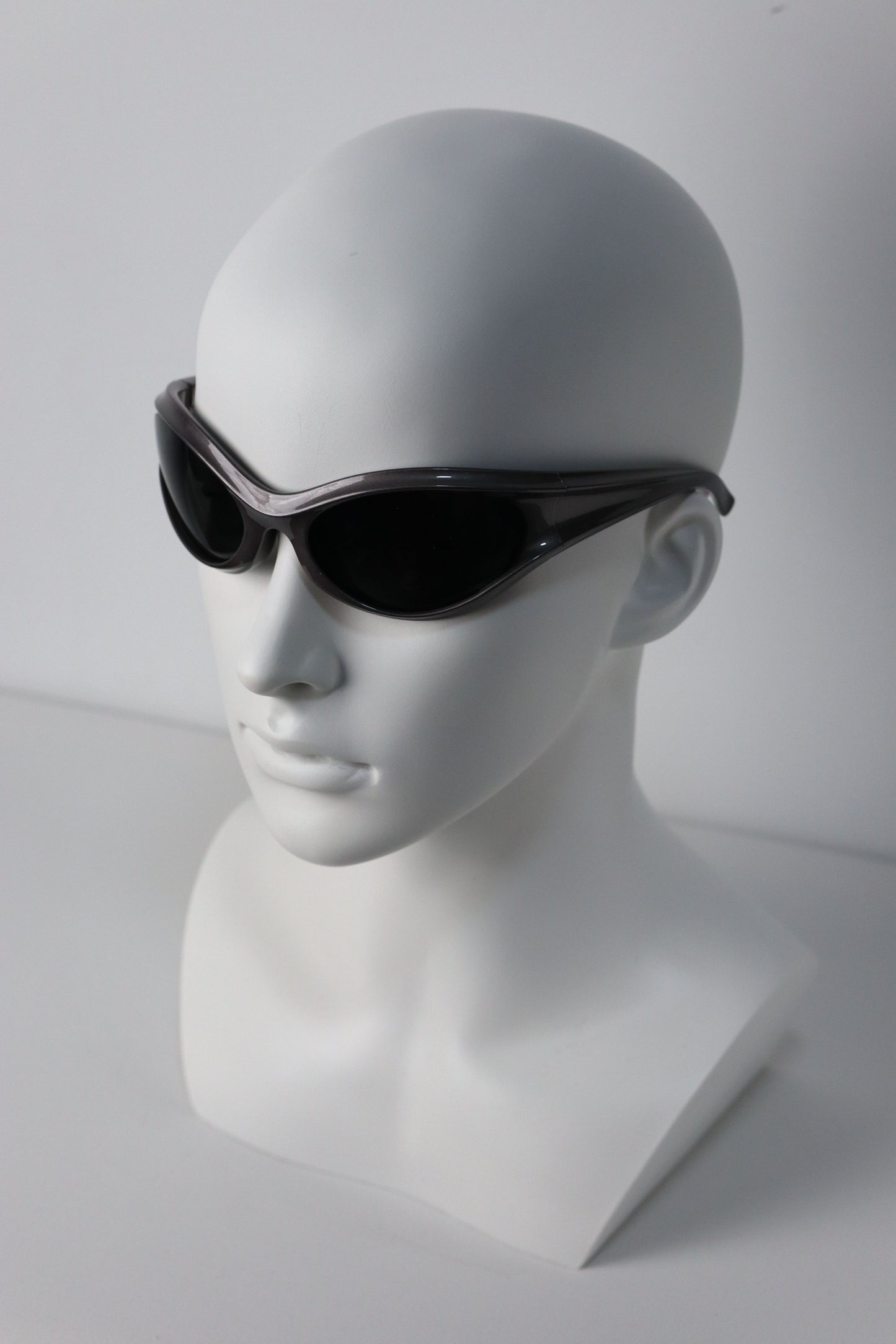 Avant Wraparound glasses