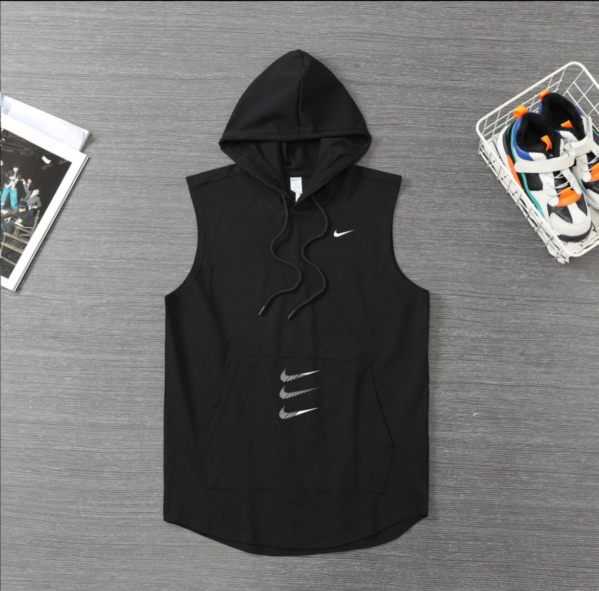 Nike hooded fitness sleeveless