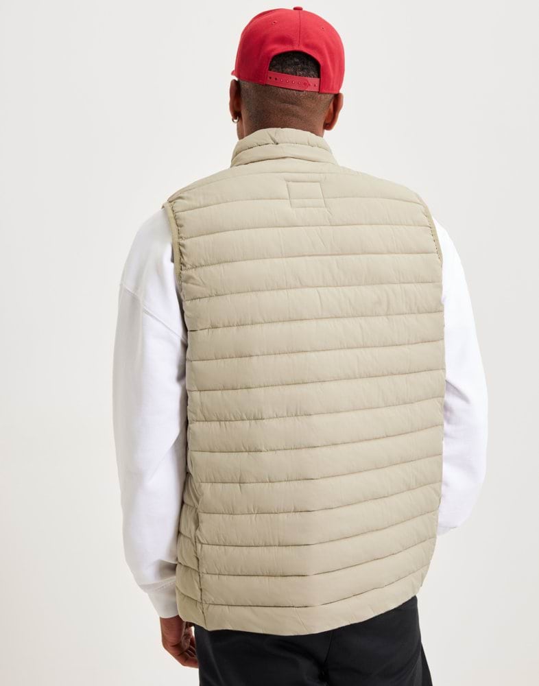 J&J sleeveless jacket