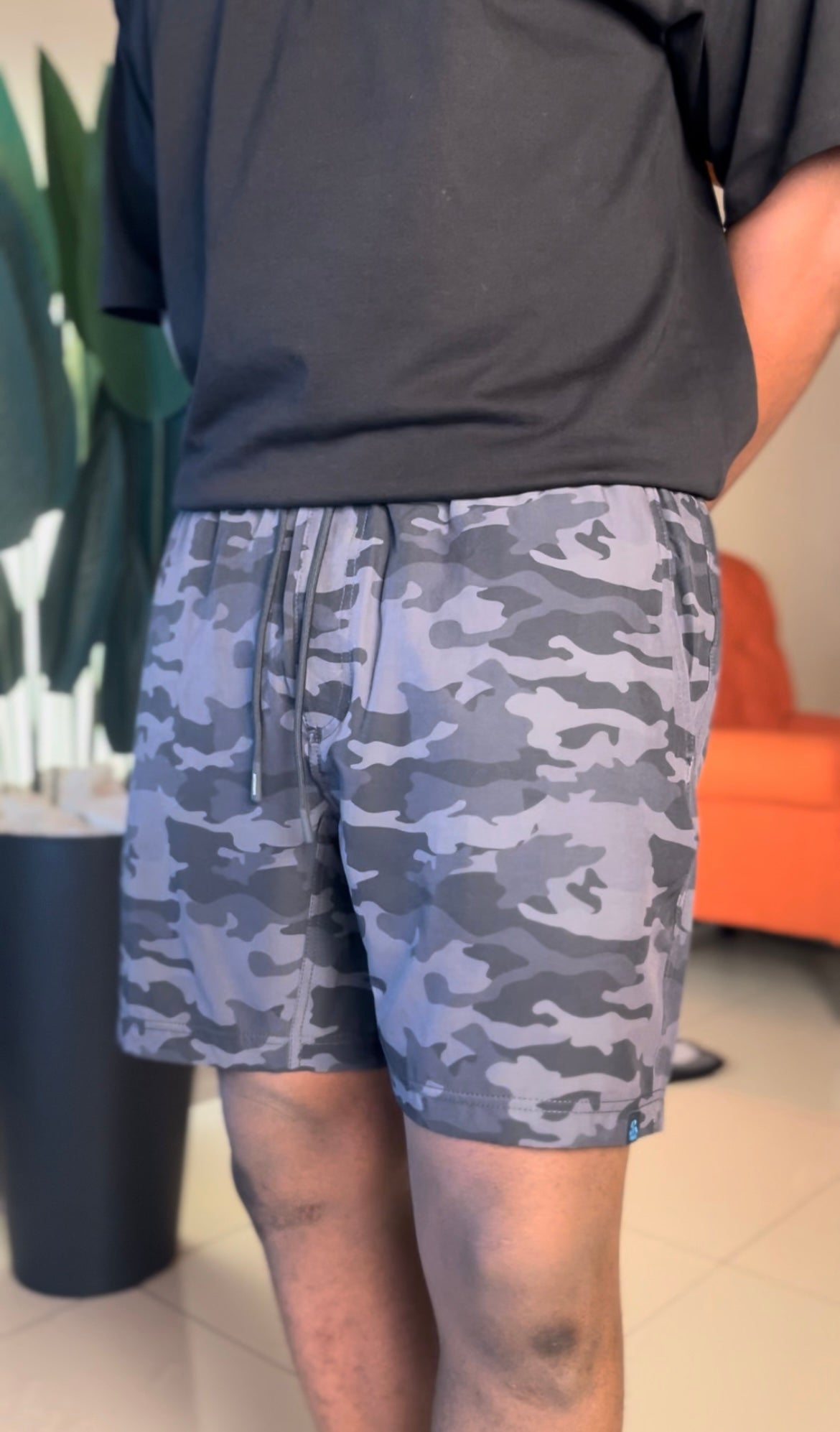 TV Black camo swim short