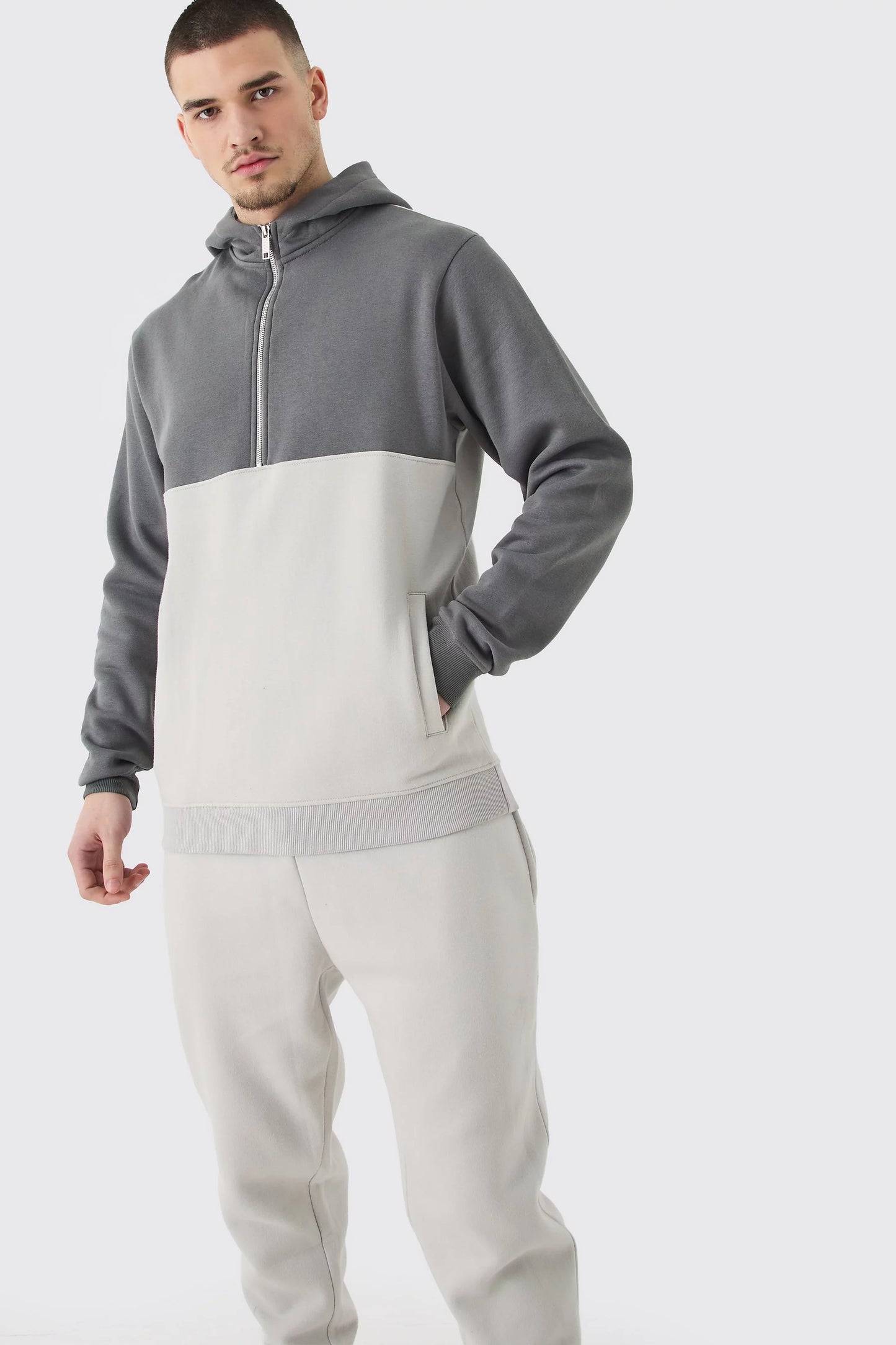 Boohoo PLUS SLIM FIT COLOUR BLOCK HALF ZIP TRACKSUIT grey