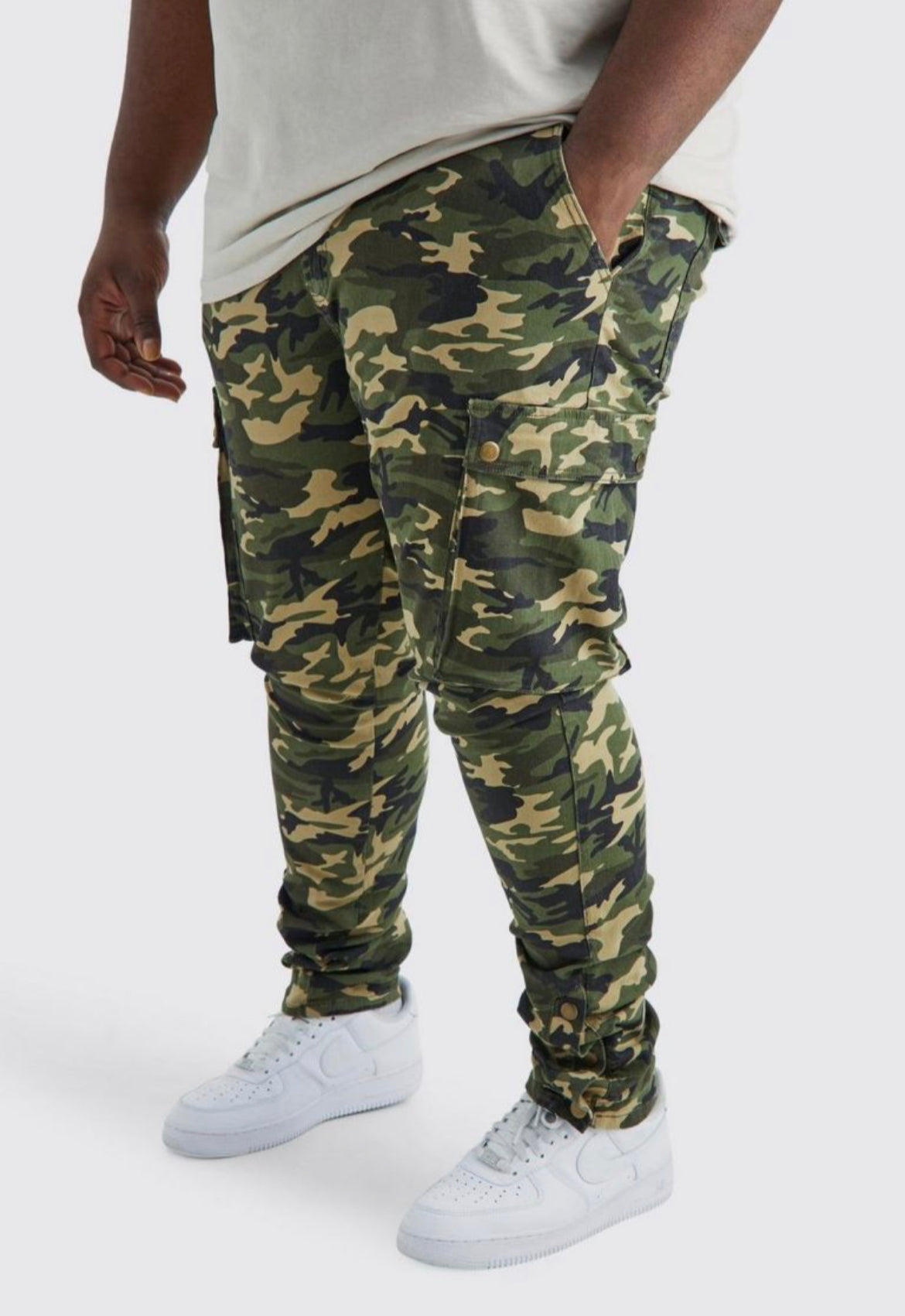 Boohoo plus skinny stacked popper hem camo cargo trouser khaki