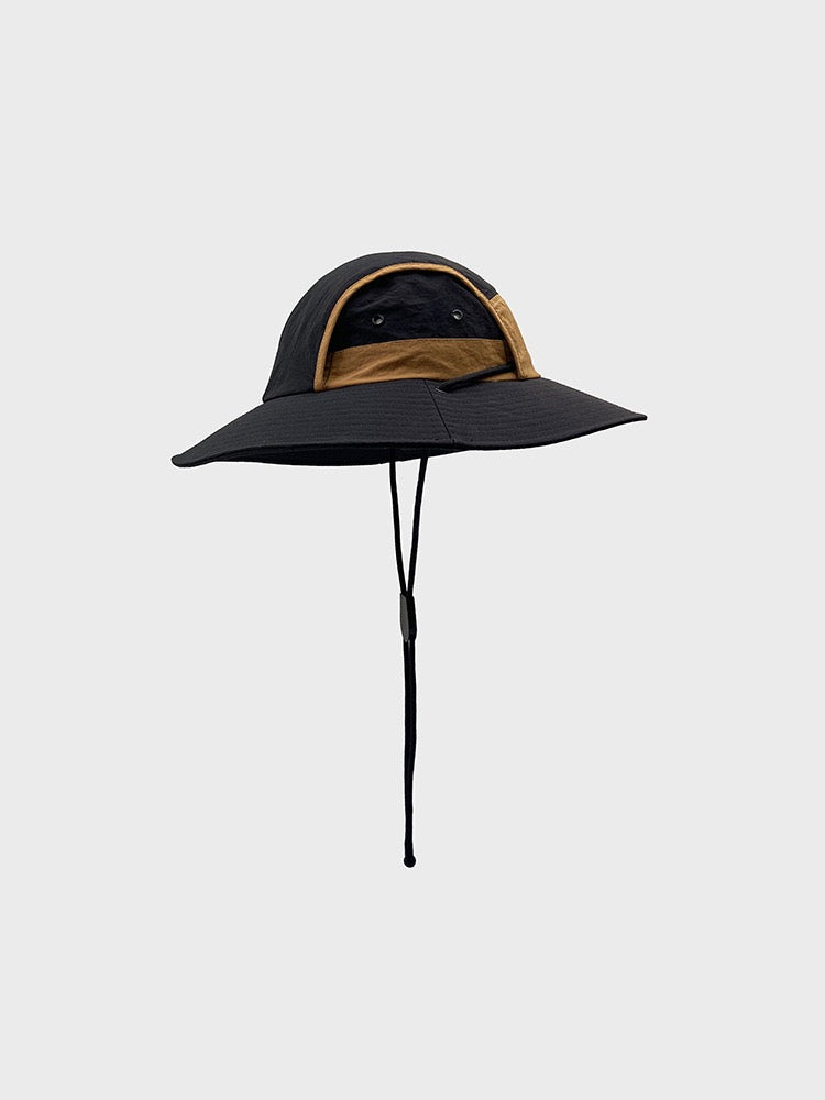 Hiking panel bucket hat