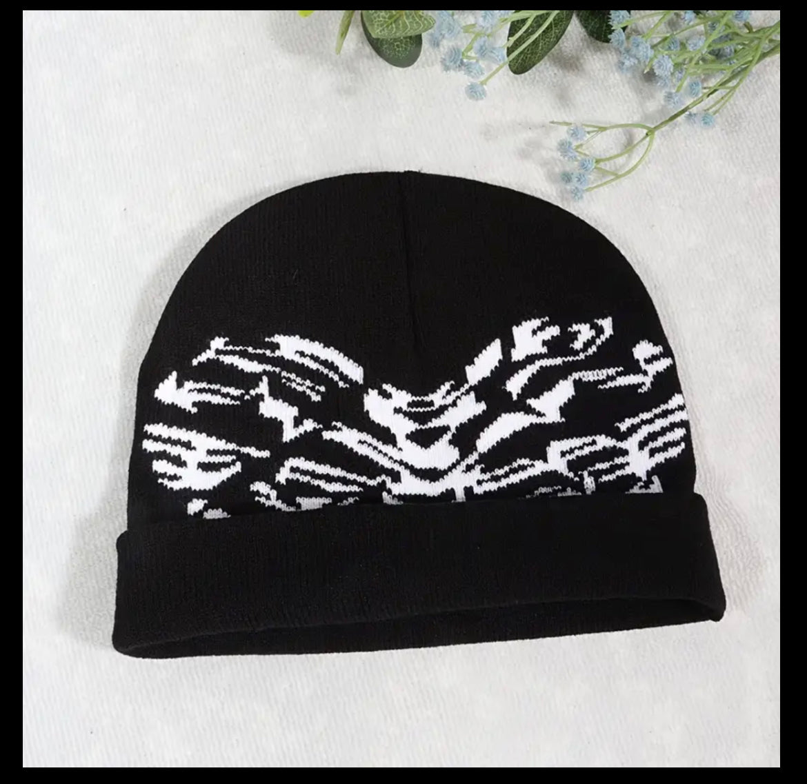 Goth heart beanie
