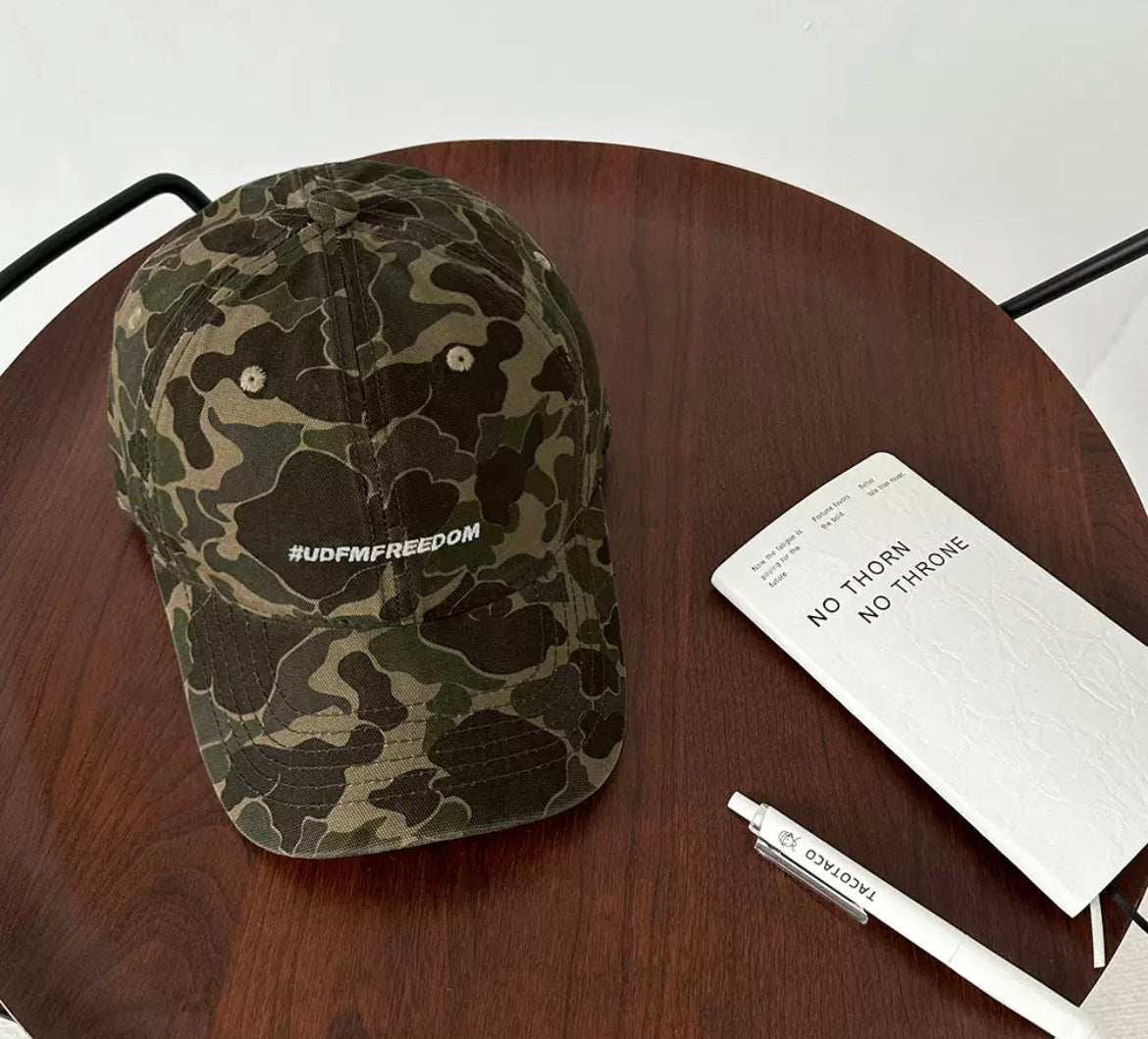 Udfm camo dad hat