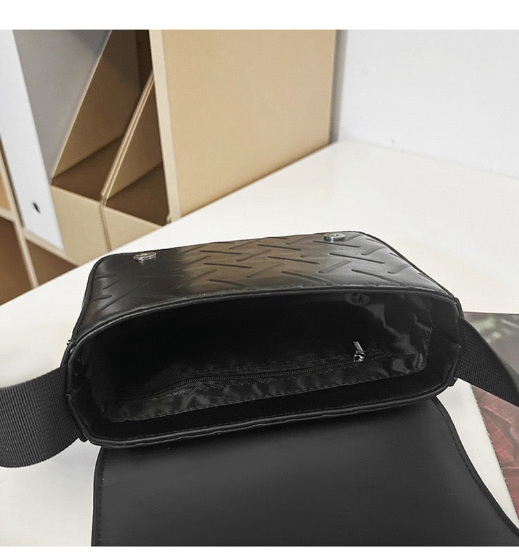 Embossed pattern side bag