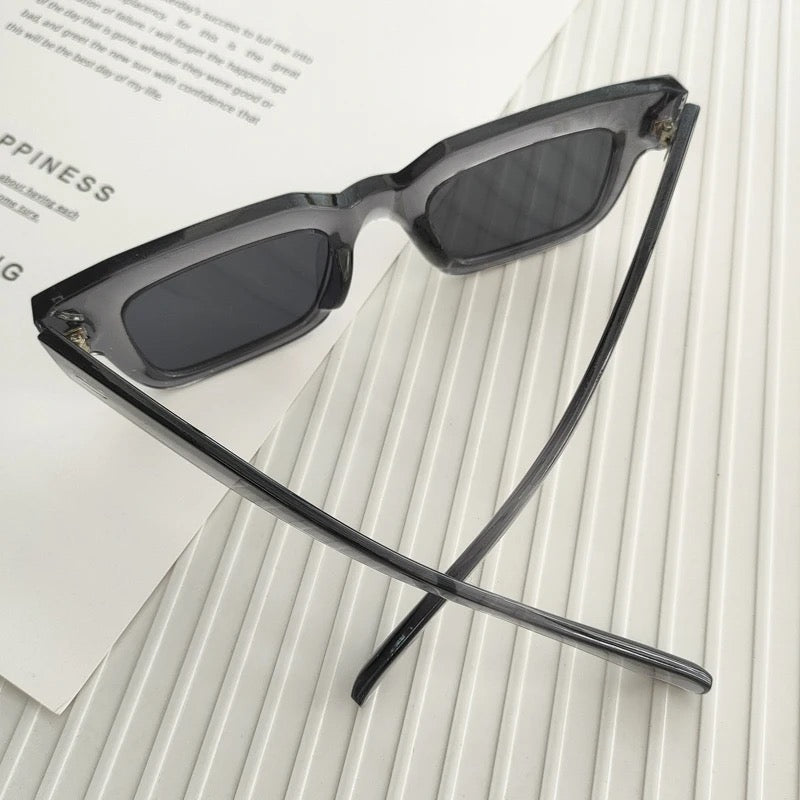 Big square lens retro glasses