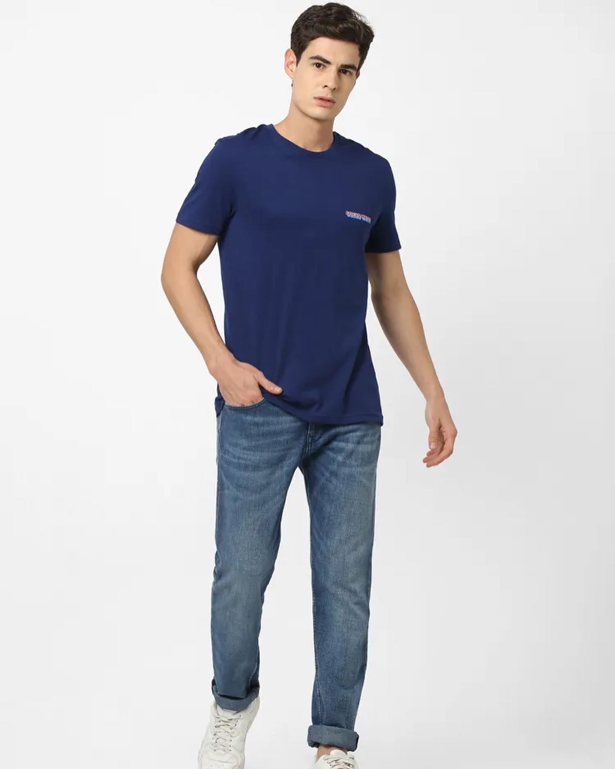 Celio guess who tee