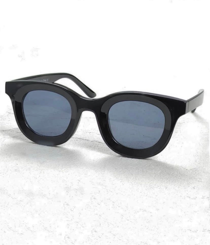 Round acrylic frame sunglasses
