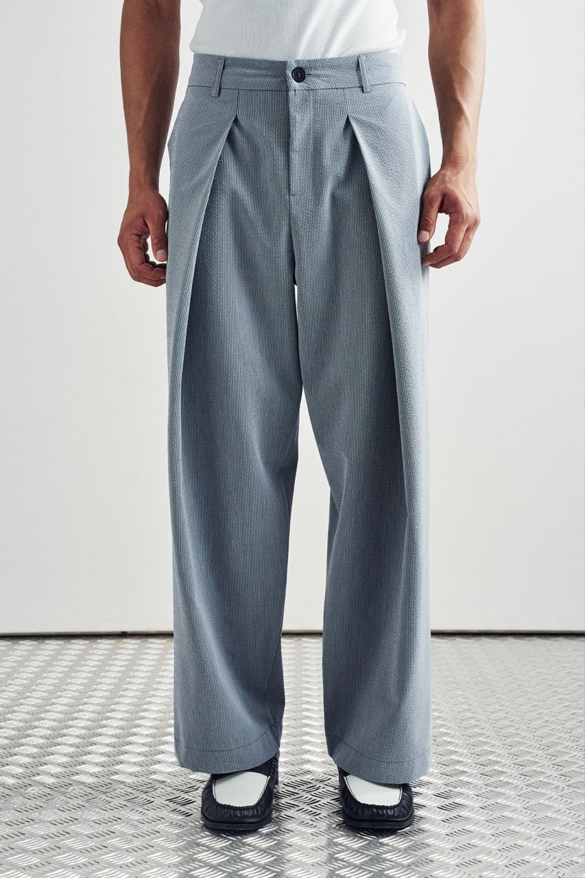 Stripe pleat trouser pants