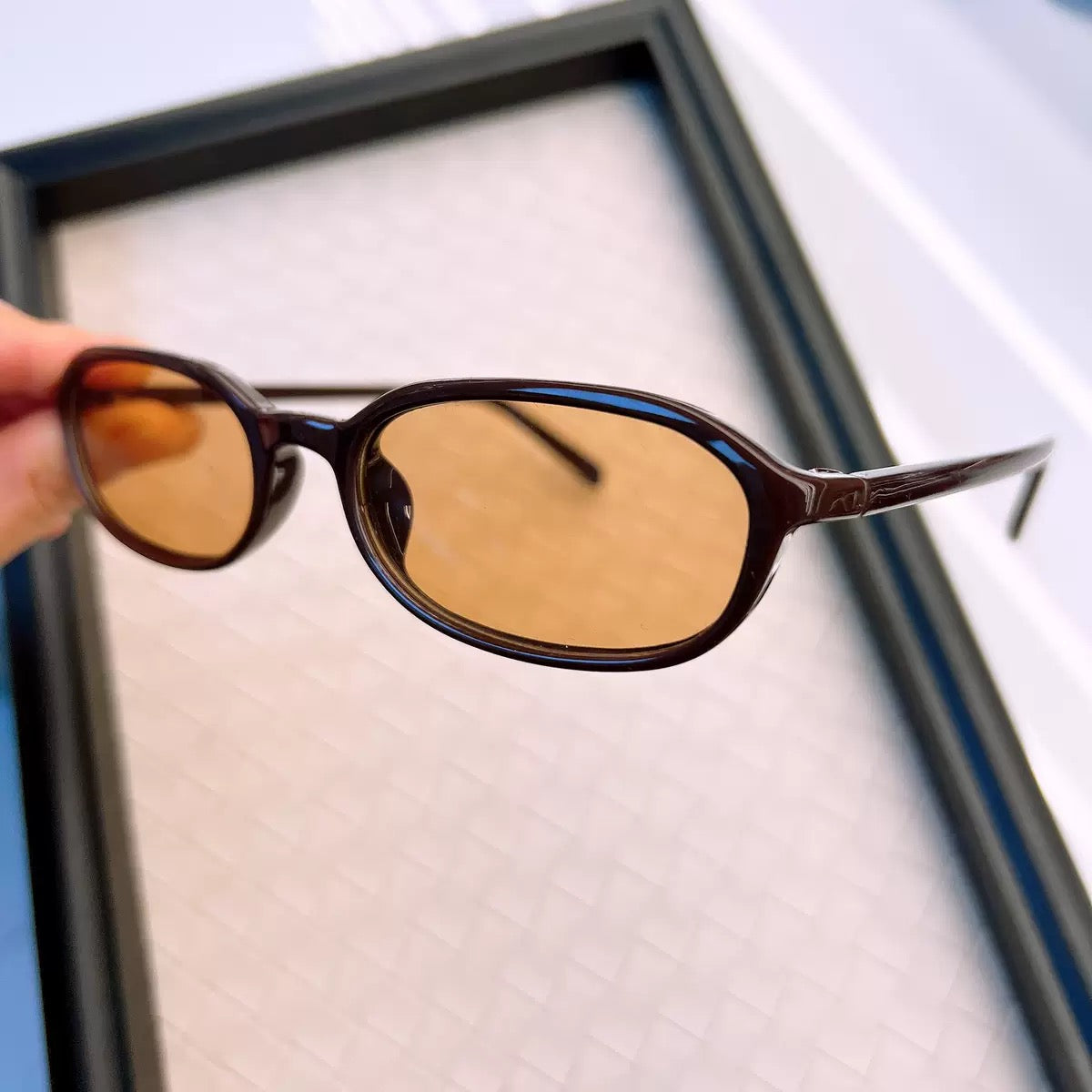 Oval acrylic glasses