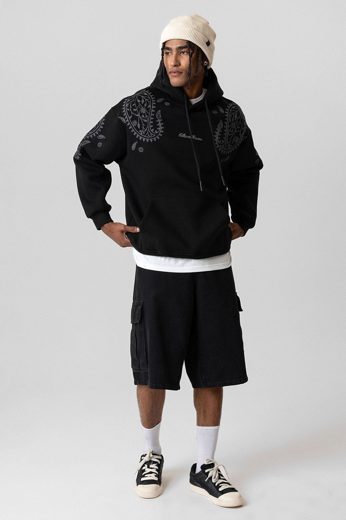 VAMOS PALSLEY PATTERNED OVERSIZE HOODIE BLACK