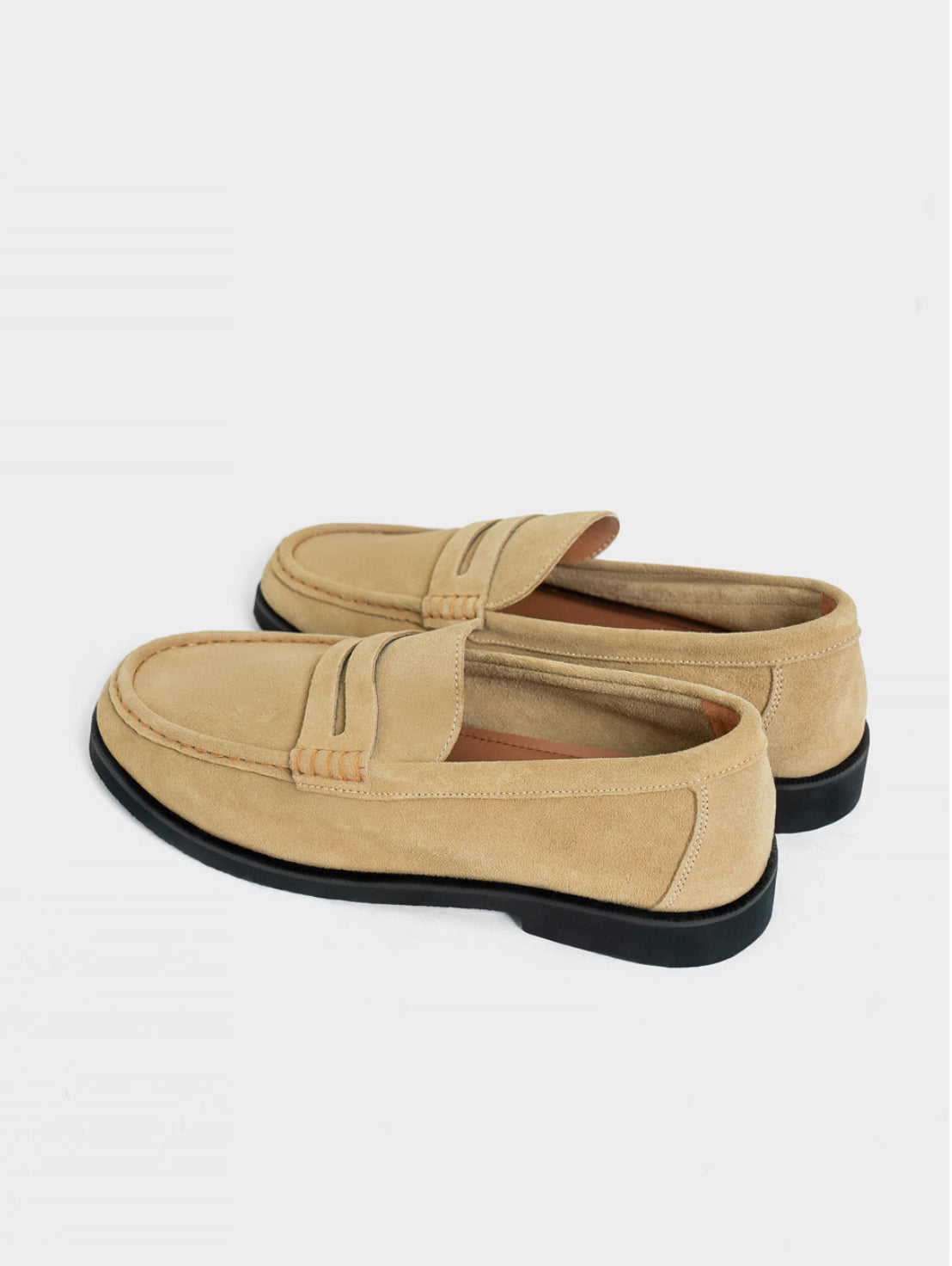 Basic penny loafer