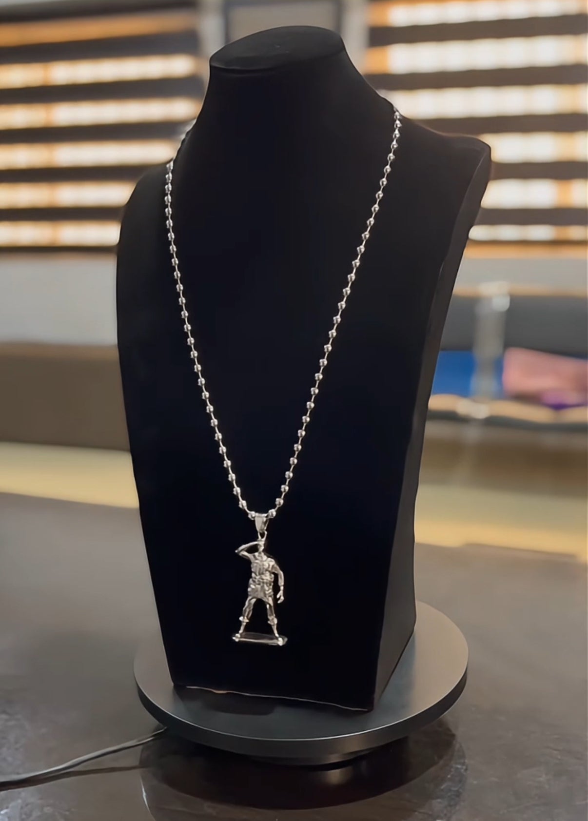 Soilder bead steel necklace