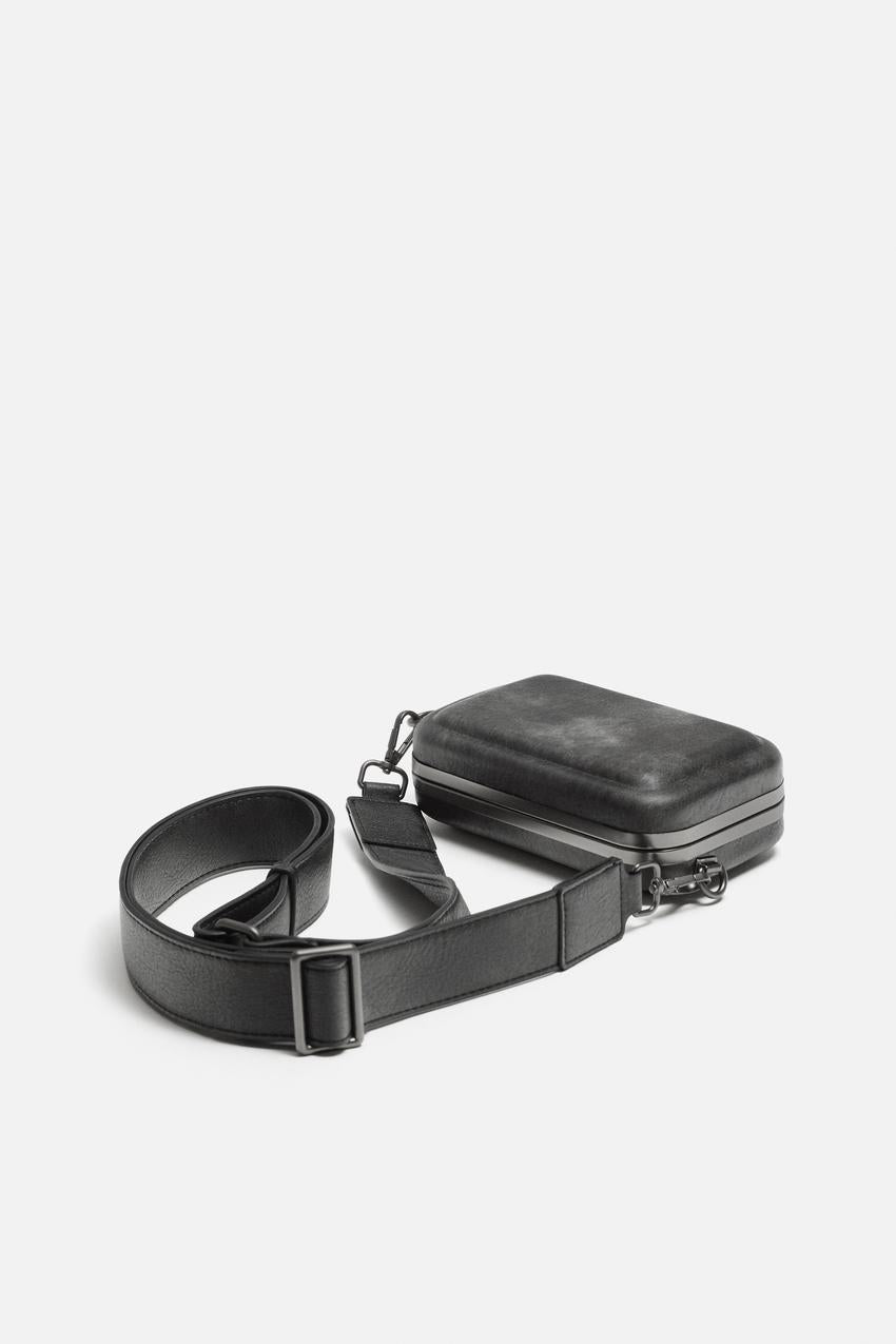 Zara Rigid magnetic clasp crossbody bag