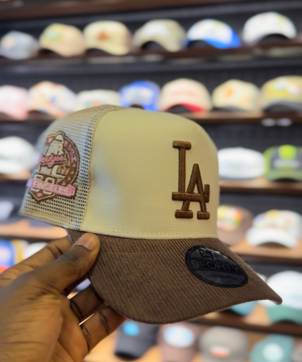 LA corduroy mix trucker