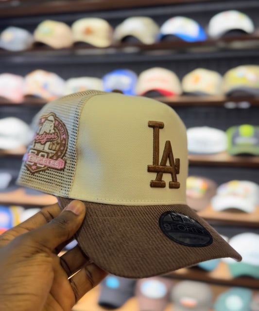 LA corduroy mix trucker