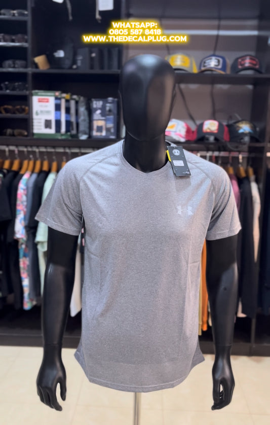 UA reflective logo sport top in grey