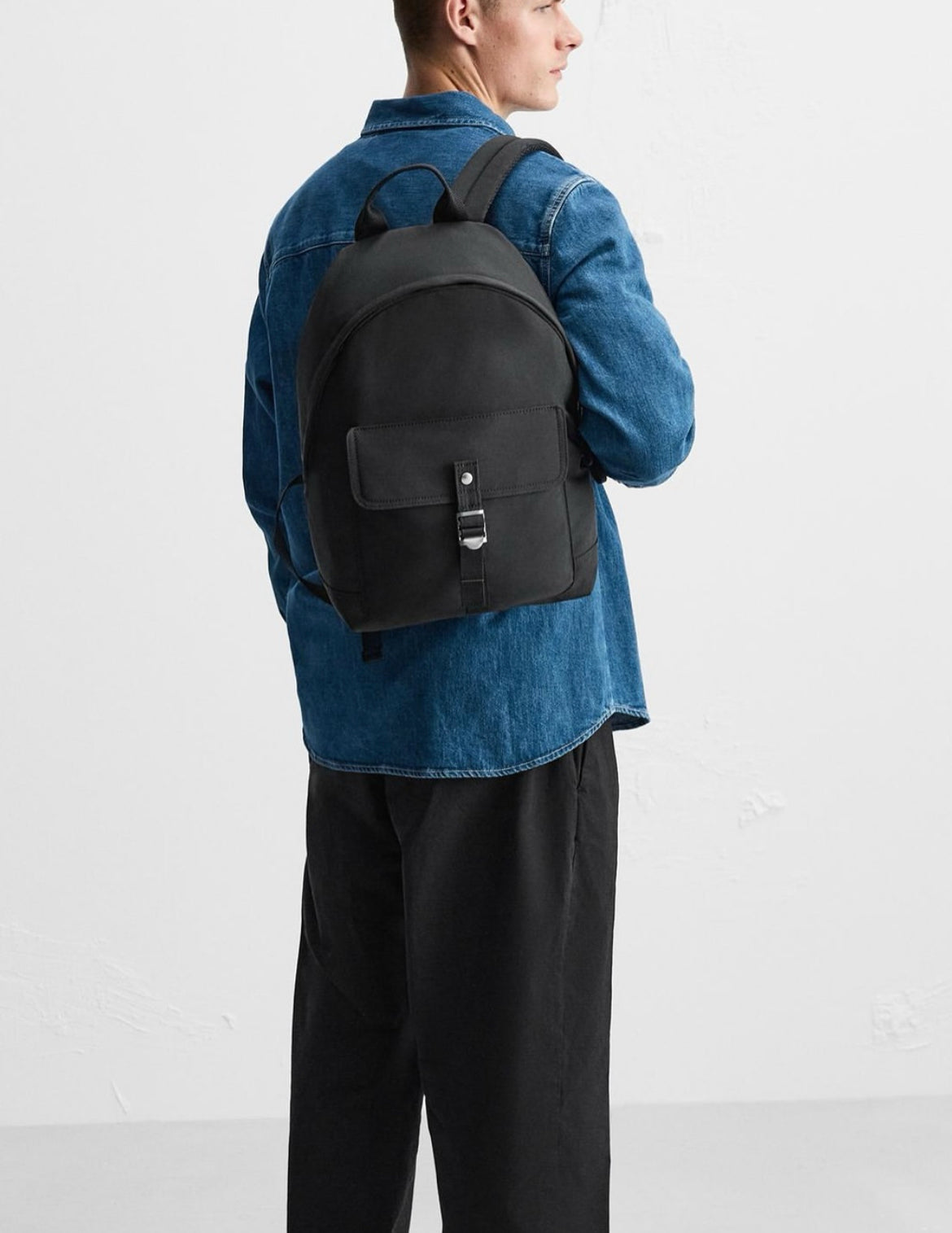 Zara Technical backpack with buckle