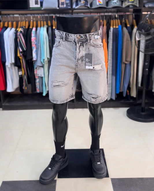 Primark distressed denim short in grey