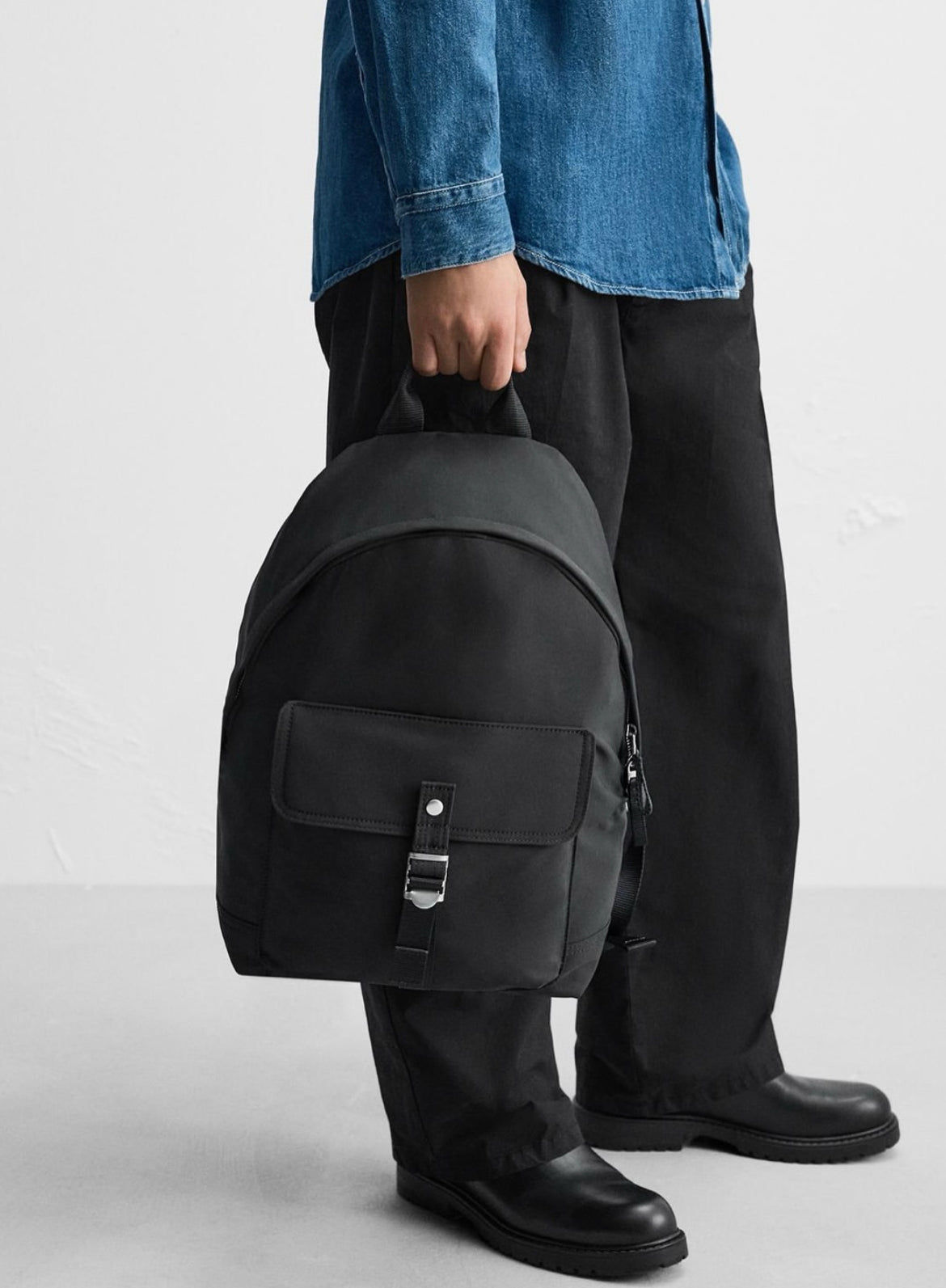 Zara Technical backpack with buckle