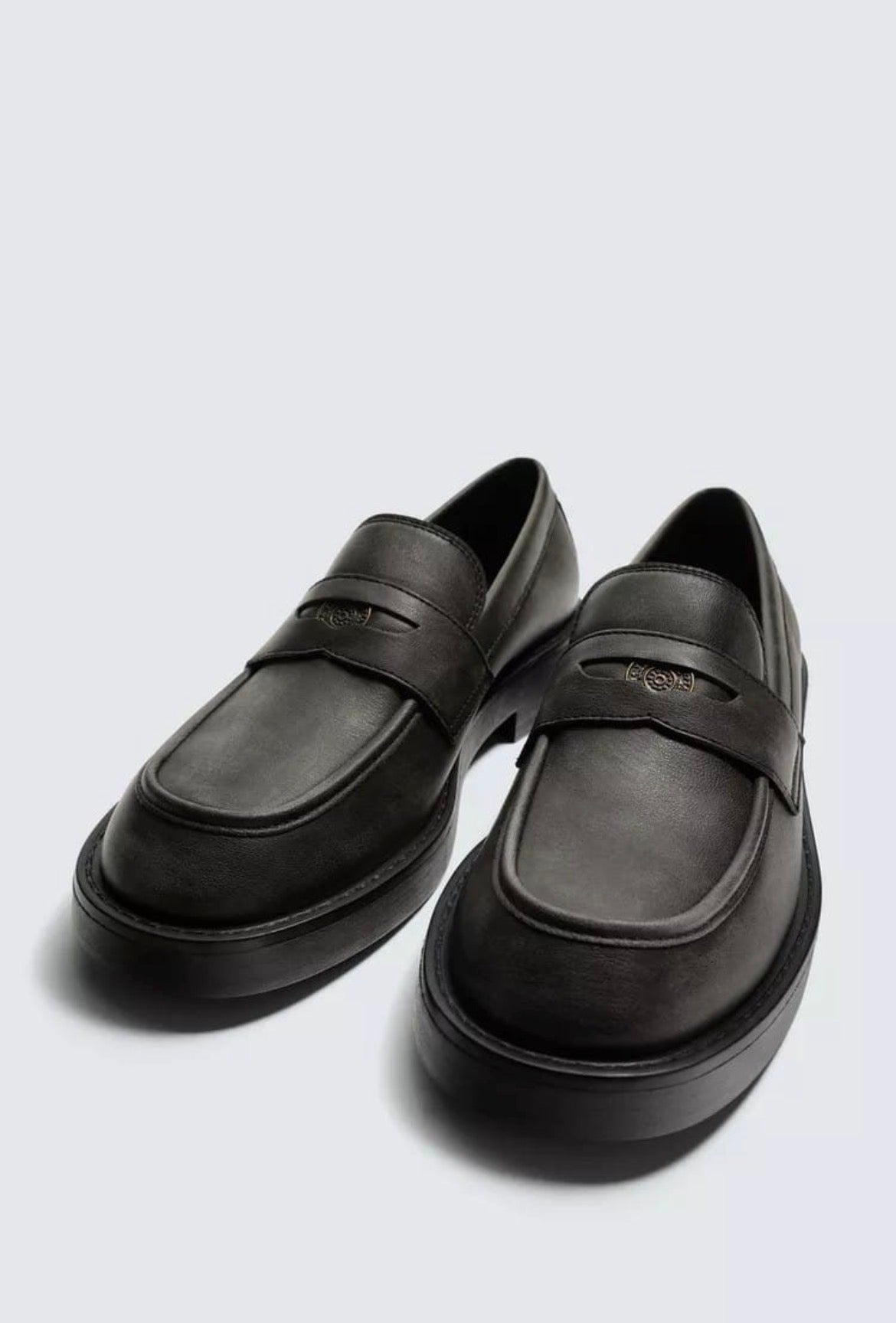 Zara WORN COIN leather LOAFERS